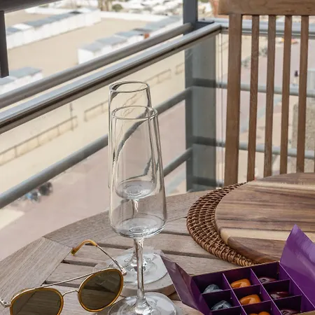 Apartment Cavila, Luxe En Stijlvol Aan Zee Knokke-Heist